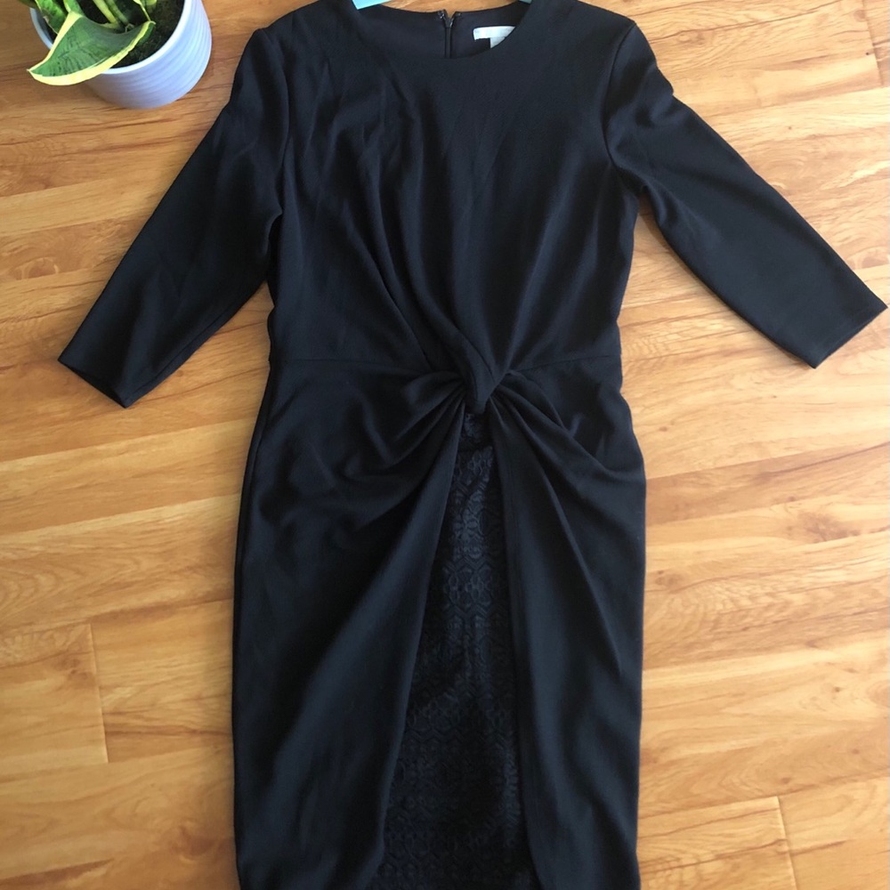 Knot Front Dress with 3/4 Sleeve and Lace Underlay